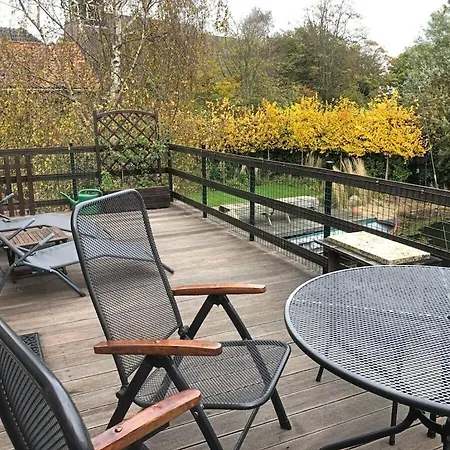 By The Water 度假居 *