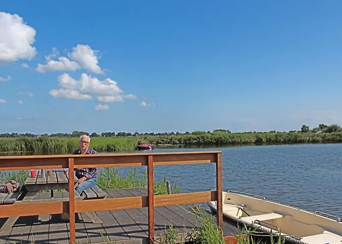 By The Water * Broek op Langedijk