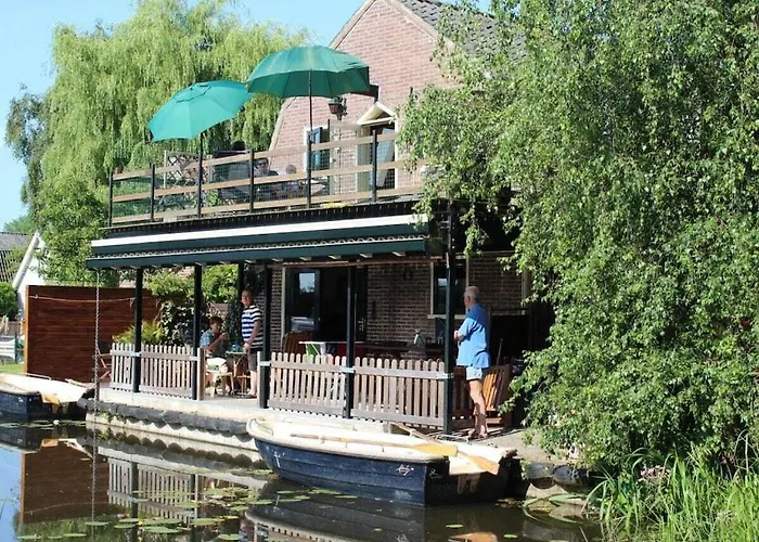 By The Water Vakantiehuis Broek op Langedijk